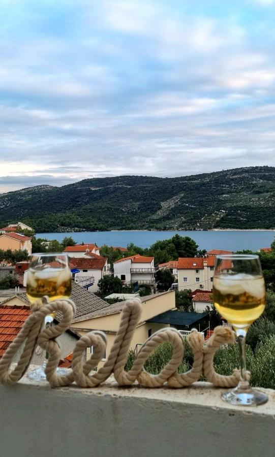 Apartman Relax Appartement Marina Buitenkant foto