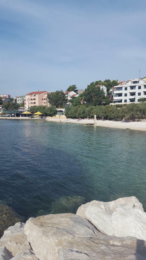 Apartman Relax Appartement Marina Buitenkant foto